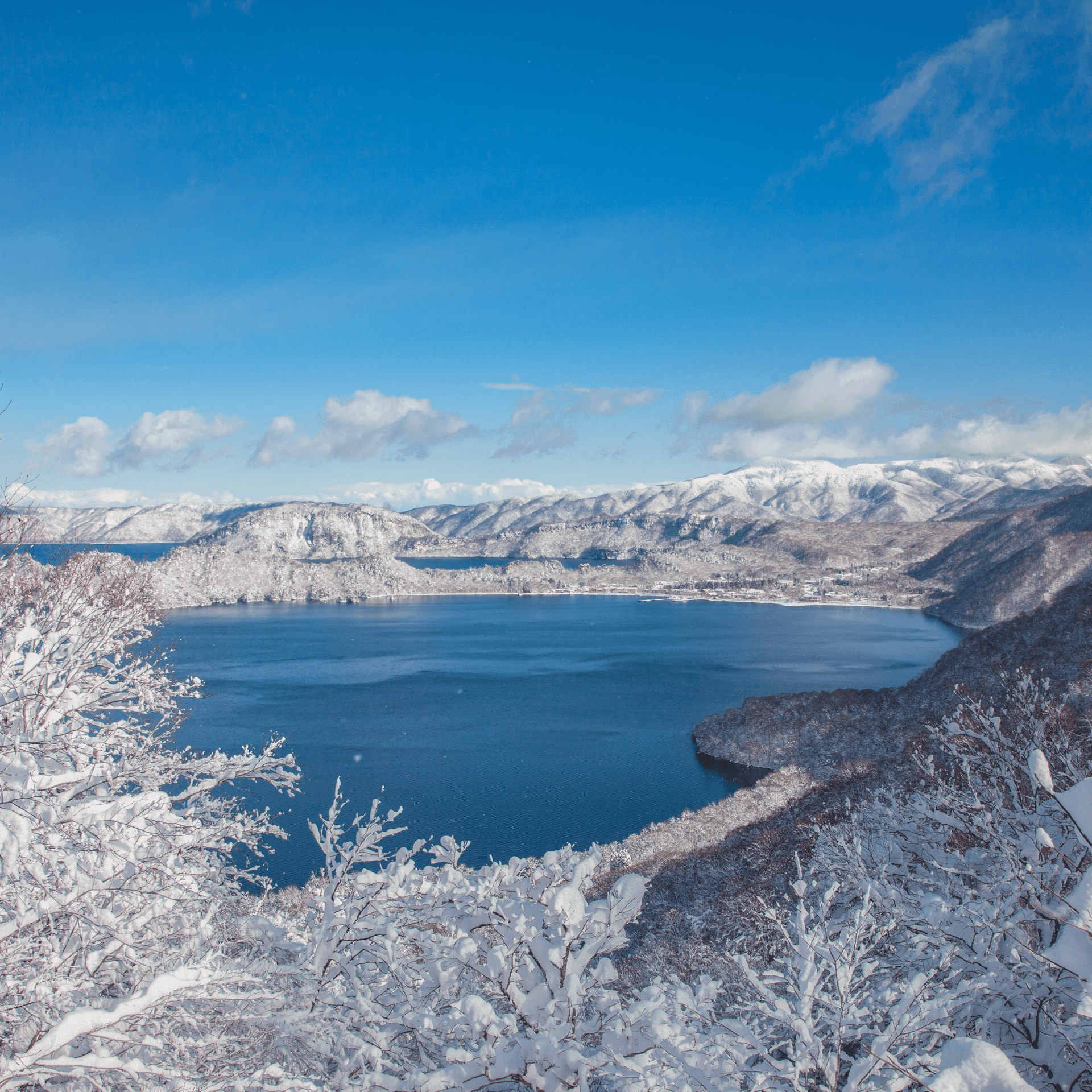 冬　十和田湖